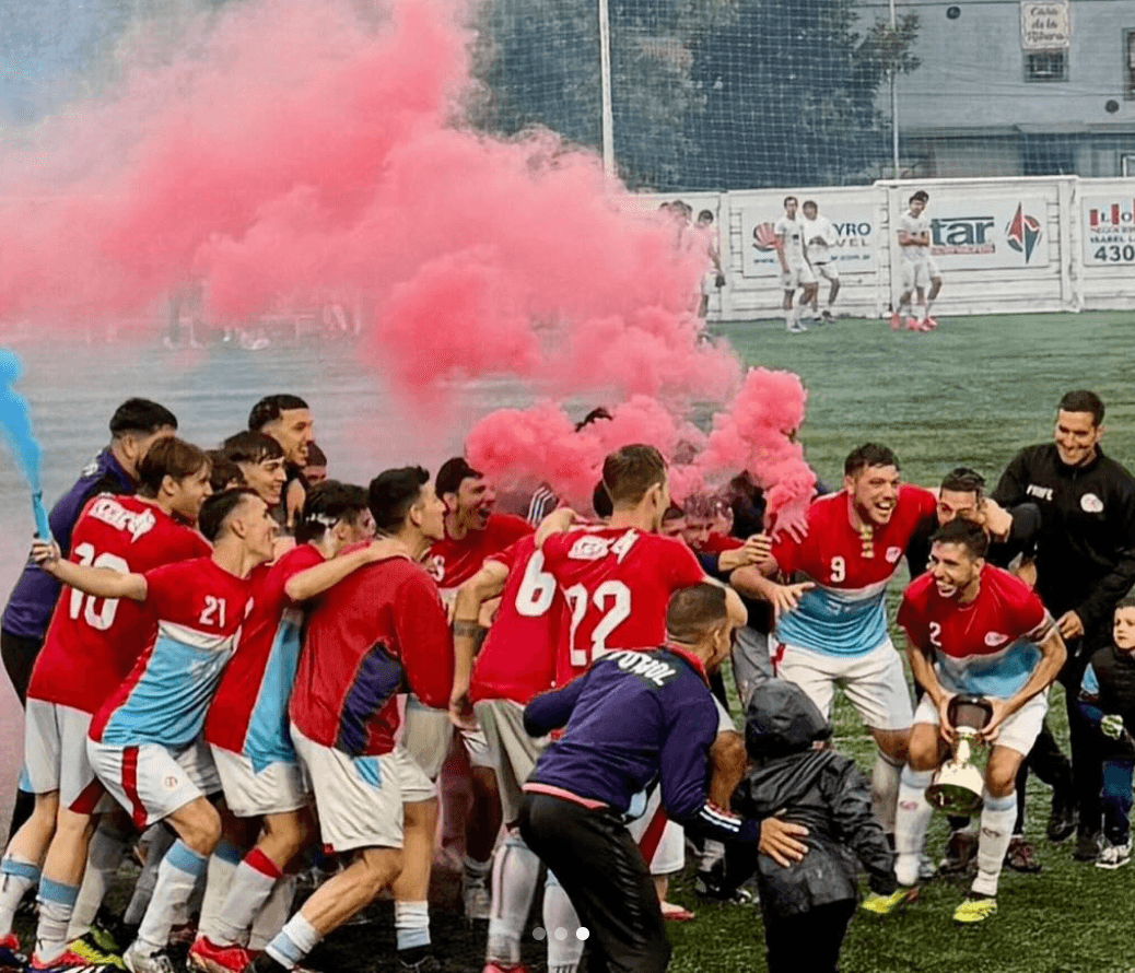 Resumen del Torneo Clausura 2025 + Ascensos y Descensos.